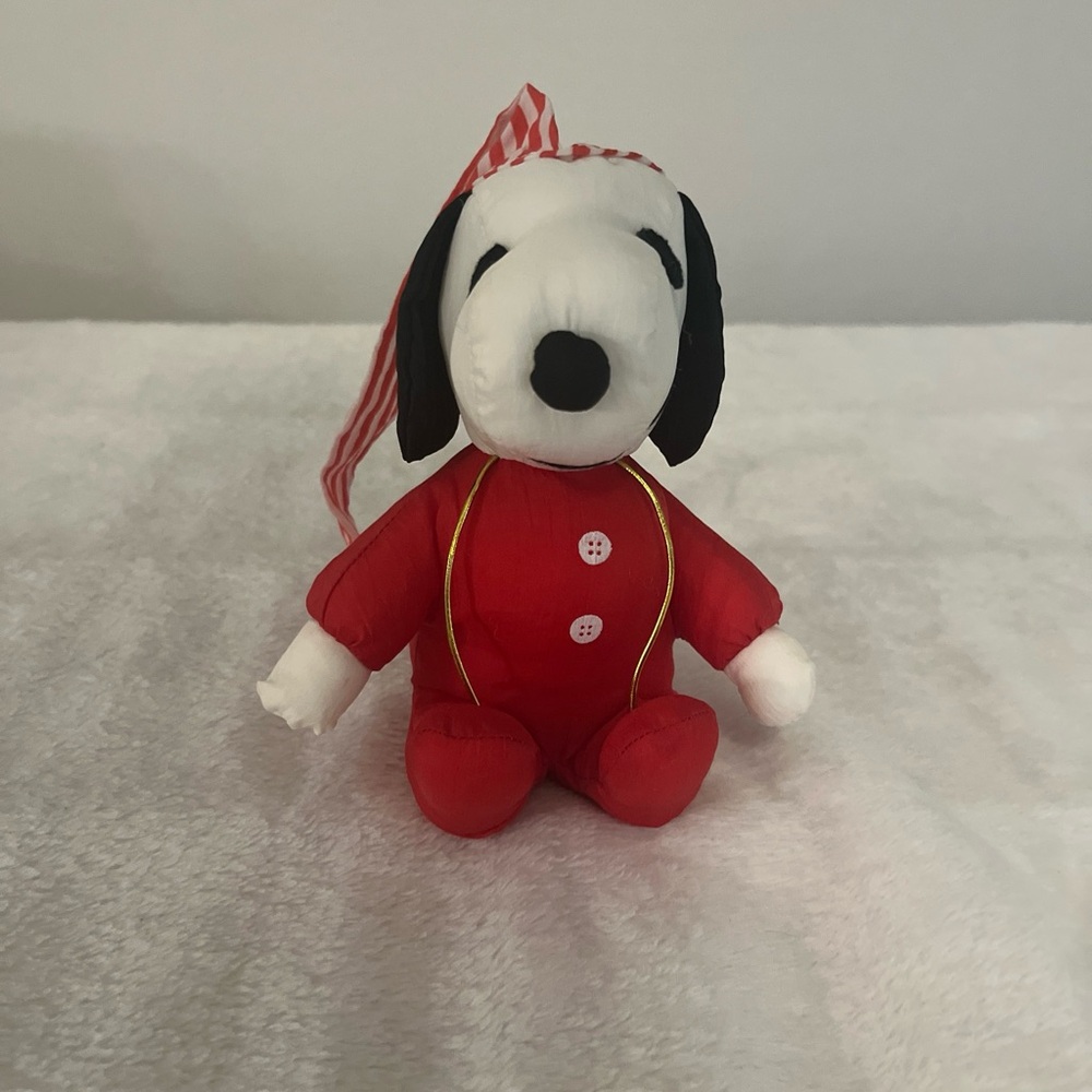 Peanuts Snoopy Dog Red PJ's Stocking Cap Whitman's United Syndicate Plush 6"